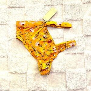 New RIS-K Reef Cut-Out Defails Bikini Bottom Marigold Yellow Women’s Size Small